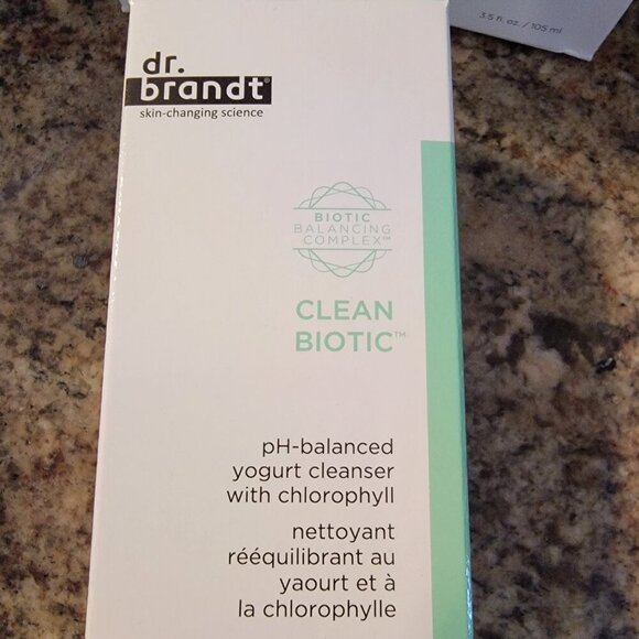 Two for $30 Dr Brandt Clean Biotic PH-Balanced Yogurt Cleanser Chlorophyll NIB - Picture 3 of 11